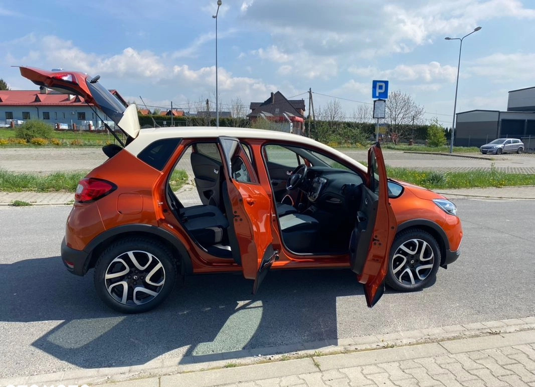 Renault Captur cena 40999 przebieg: 103000, rok produkcji 2013 z Chełmża małe 436